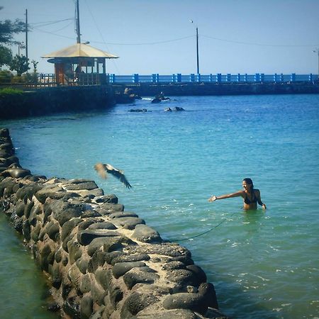 Casa Playa Los Marinos Puerto Baquerizo Moreno Kültér fotó