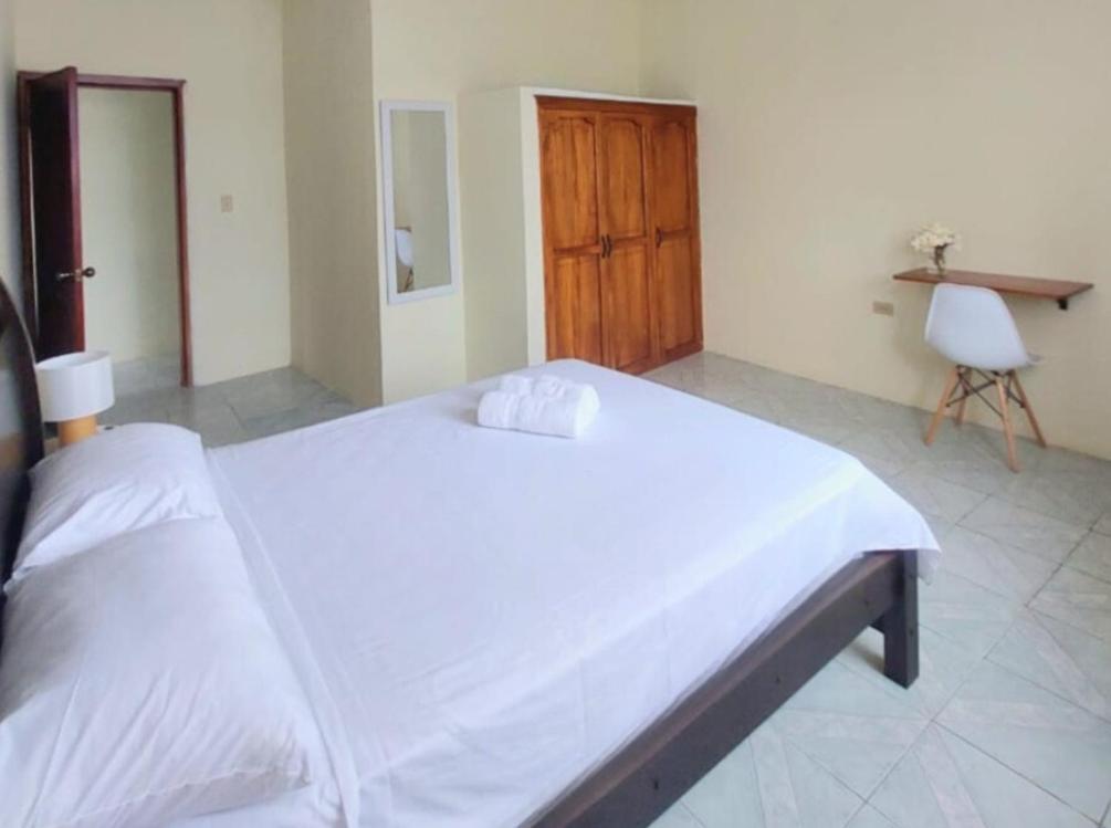 Casa Playa Los Marinos Puerto Baquerizo Moreno Kültér fotó